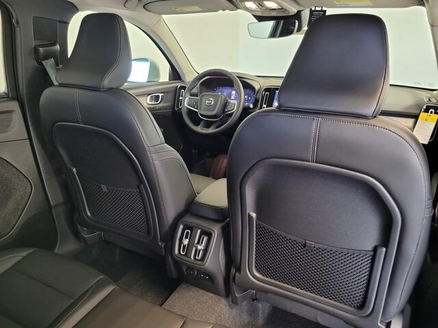 new 2025 Volvo XC40 car, priced at $47,765