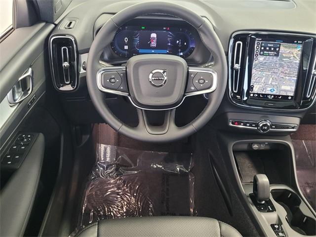 used 2025 Volvo XC40 car, priced at $35,290