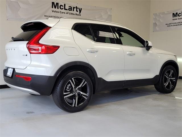used 2025 Volvo XC40 car, priced at $35,290