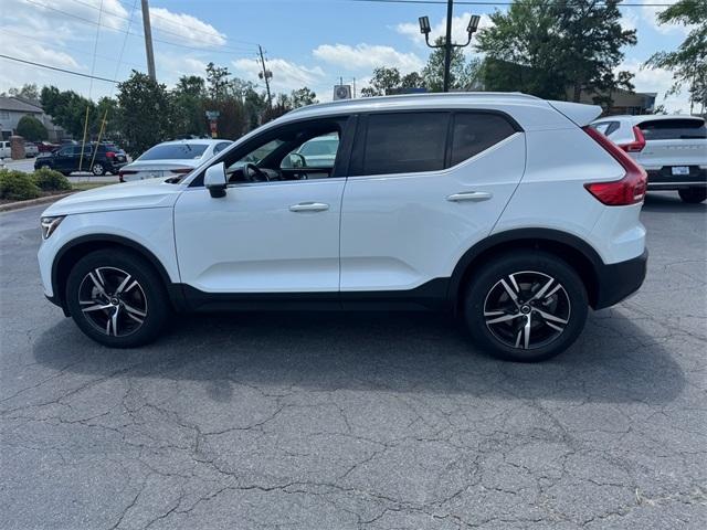 used 2025 Volvo XC40 car, priced at $39,690