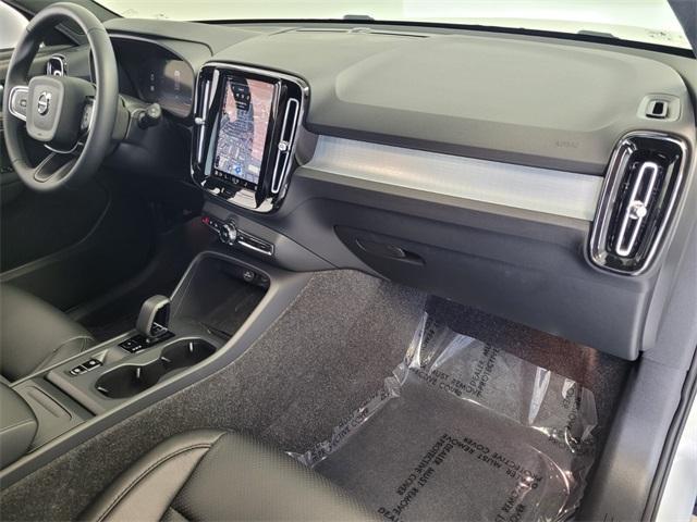 used 2025 Volvo XC40 car, priced at $35,290