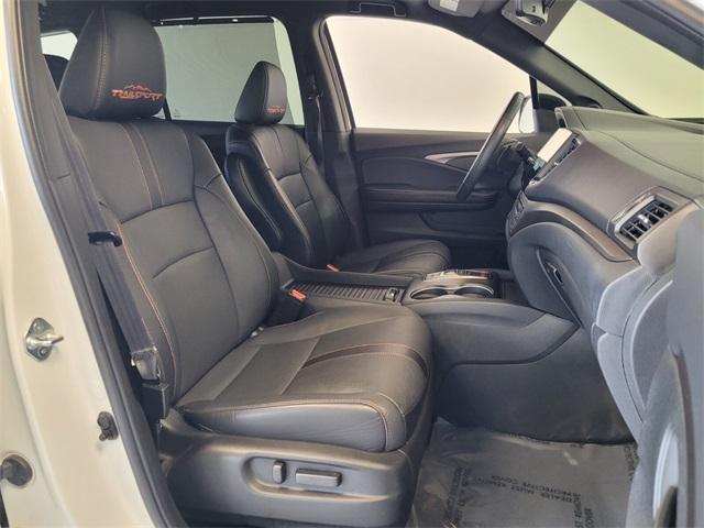 used 2022 Honda Passport car, priced at $31,490