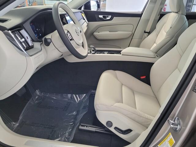 new 2025 Volvo XC60 car, priced at $55,360