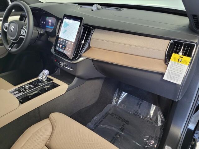 new 2026 Volvo XC90 car, priced at $78,775