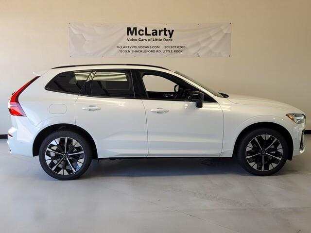 new 2026 Volvo XC60 car, priced at $57,985