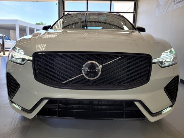 new 2026 Volvo XC60 car, priced at $57,985