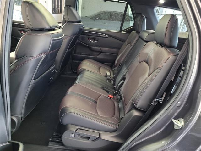used 2025 Honda Pilot car, priced at $50,990