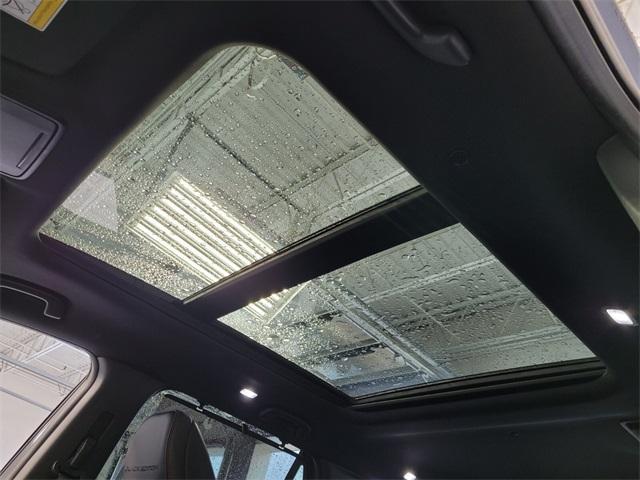 used 2025 Honda Pilot car, priced at $50,990