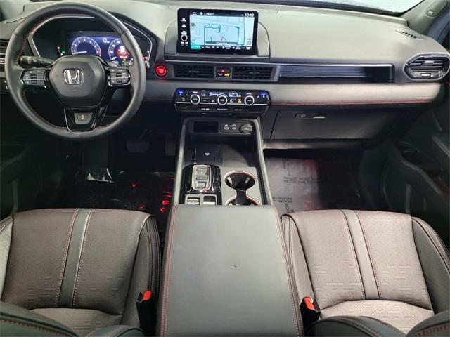 used 2025 Honda Pilot car, priced at $50,990
