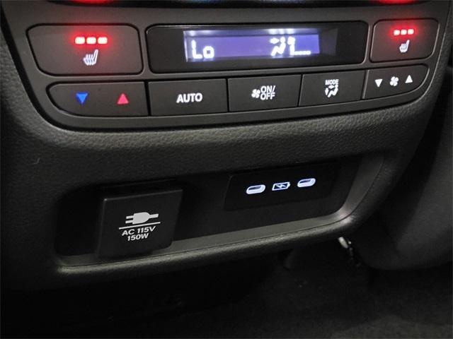 used 2025 Honda Pilot car, priced at $50,990
