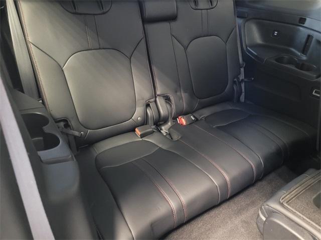 used 2025 Honda Pilot car, priced at $50,990