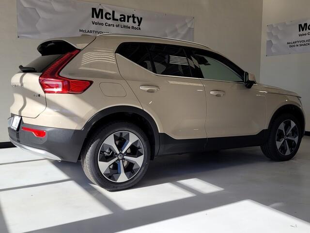 new 2025 Volvo XC40 car, priced at $48,145