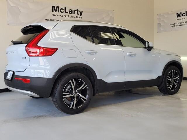 used 2025 Volvo XC40 car, priced at $43,045