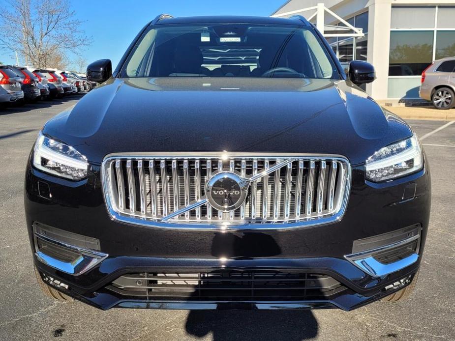 new 2024 Volvo XC90 car, priced at $75,070