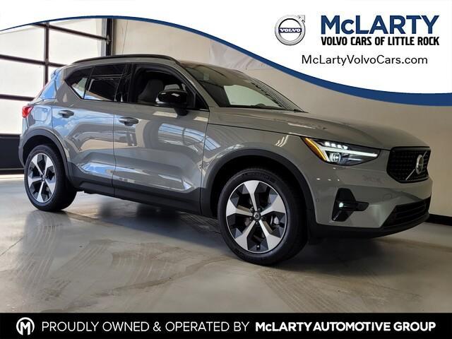 new 2025 Volvo XC40 car, priced at $48,335