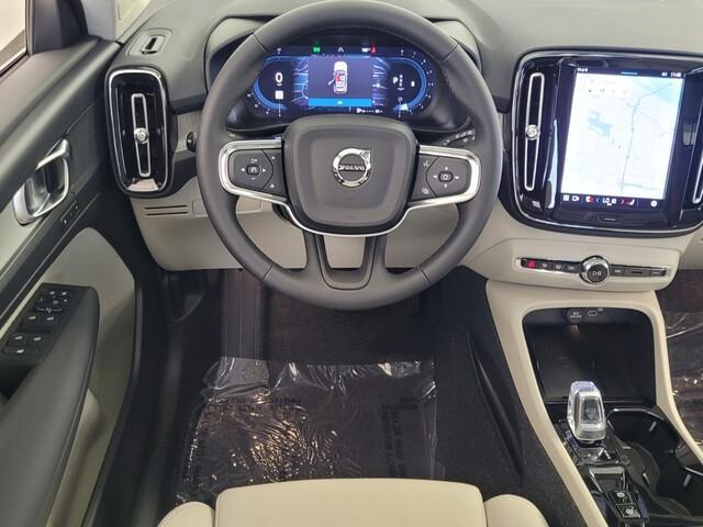 new 2025 Volvo XC40 car, priced at $48,335
