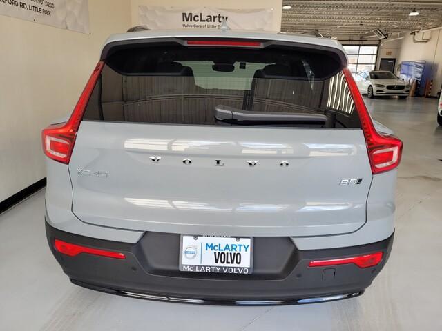 new 2025 Volvo XC40 car, priced at $48,335