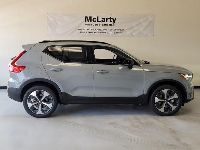 new 2025 Volvo XC40 car, priced at $48,335