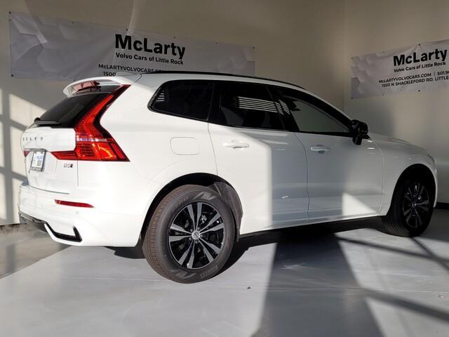 new 2025 Volvo XC60 car, priced at $49,095