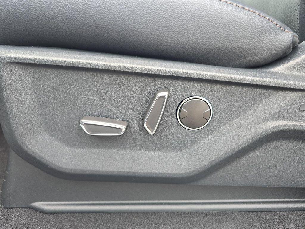 new 2025 Ford F-150 car, priced at $66,558
