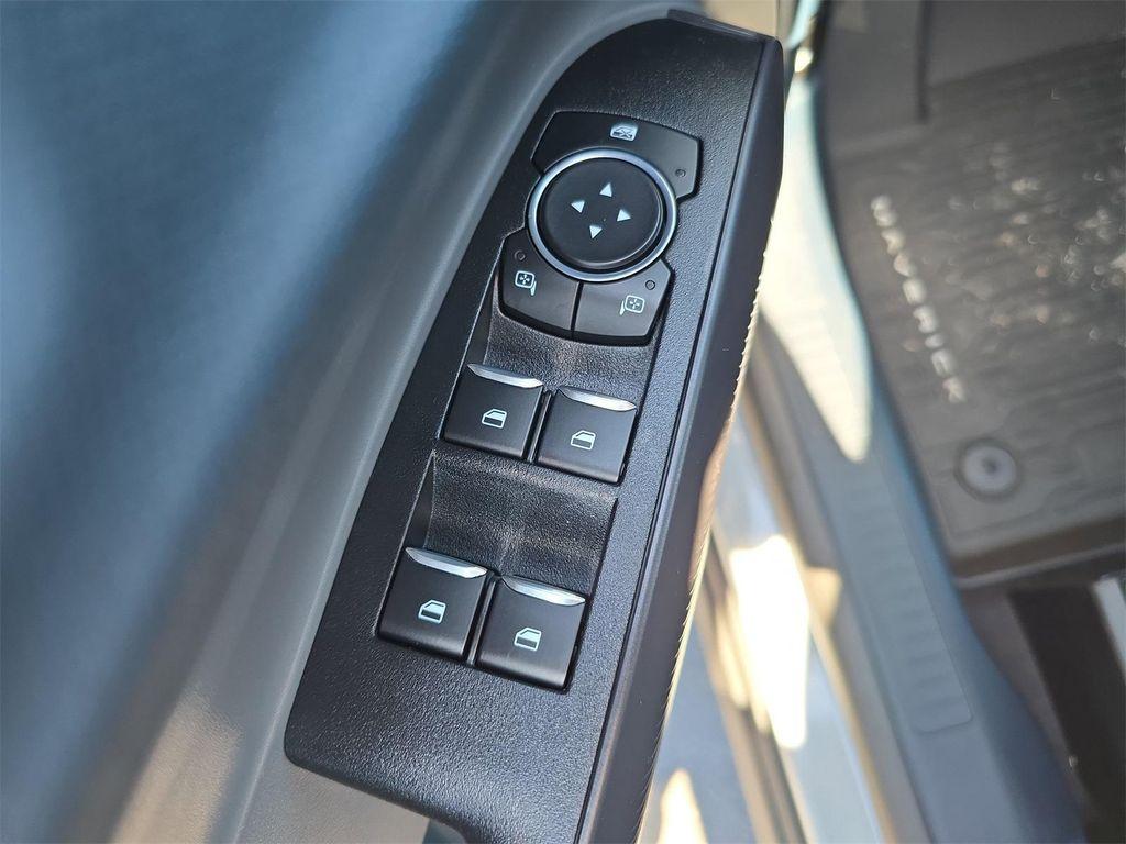 new 2025 Ford Maverick car, priced at $36,042