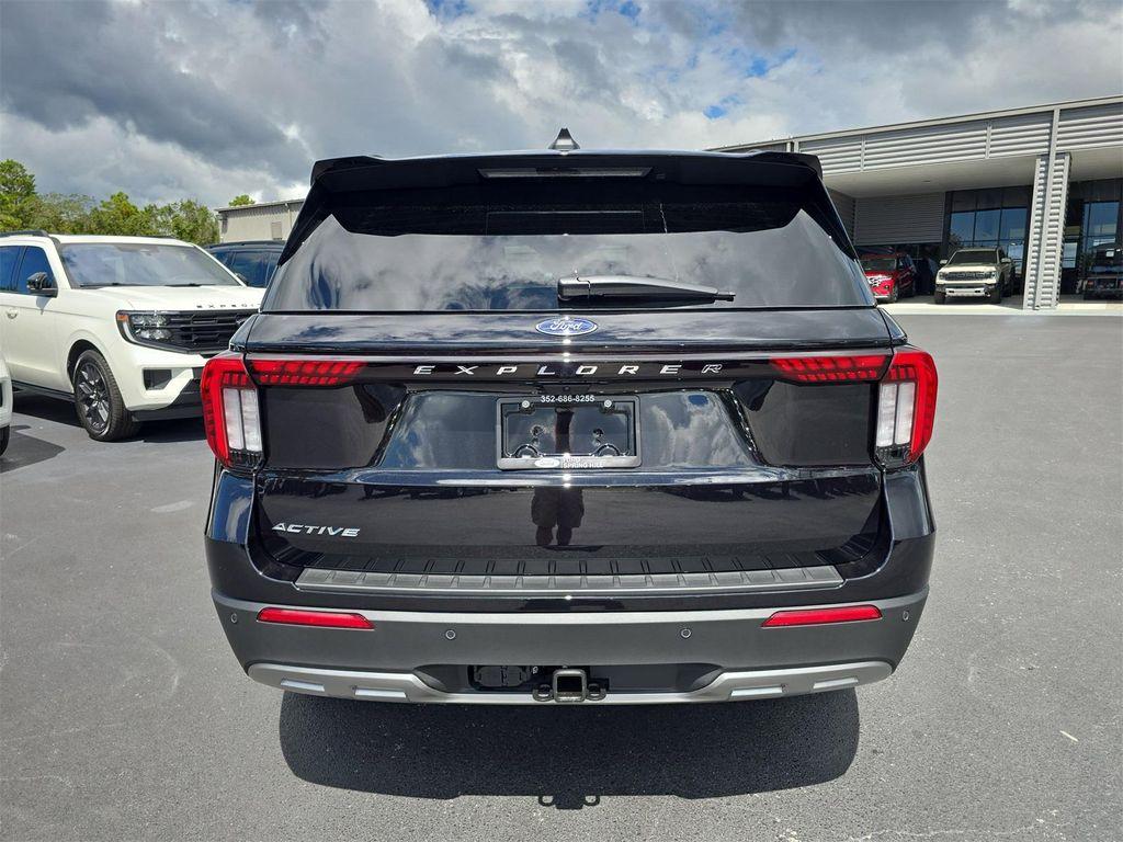 new 2025 Ford Explorer car, priced at $42,663