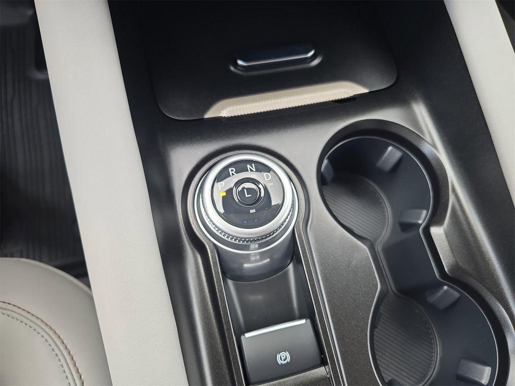 new 2025 Ford Explorer car, priced at $42,663