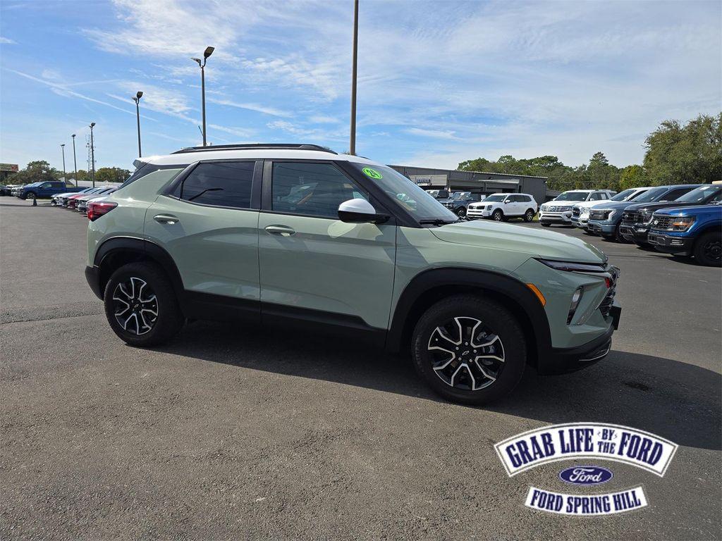 used 2024 Chevrolet TrailBlazer car, priced at $24,991