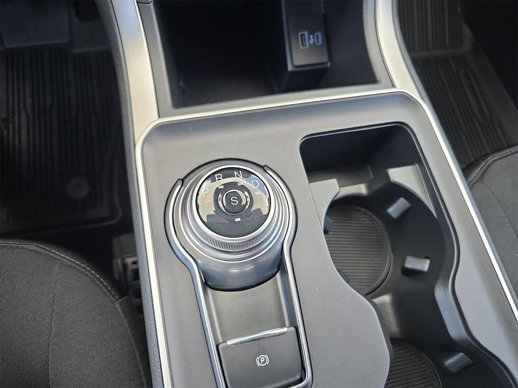 used 2024 Ford Edge car, priced at $28,987