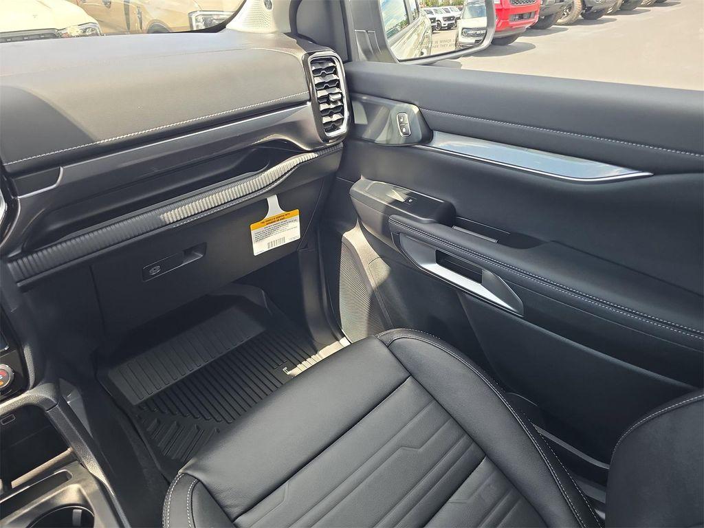 new 2025 Ford Ranger car, priced at $46,374