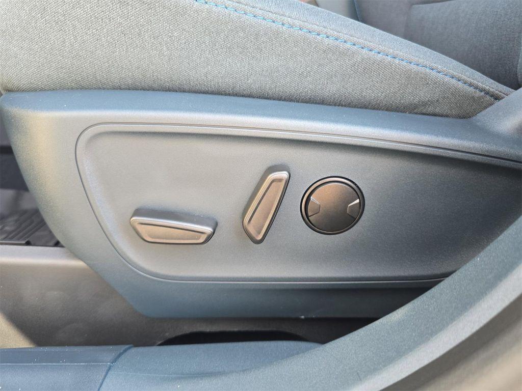 new 2025 Ford Maverick car, priced at $34,995