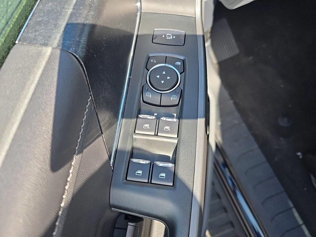 new 2025 Ford F-350 car, priced at $73,464