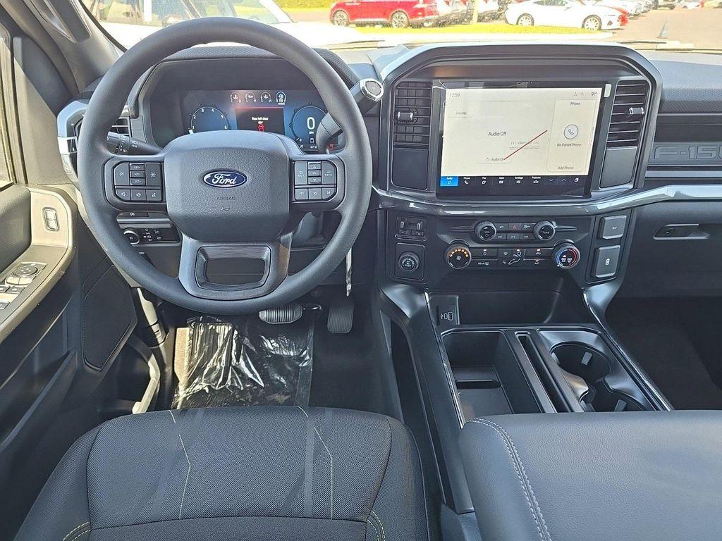 new 2025 Ford F-150 car, priced at $42,038