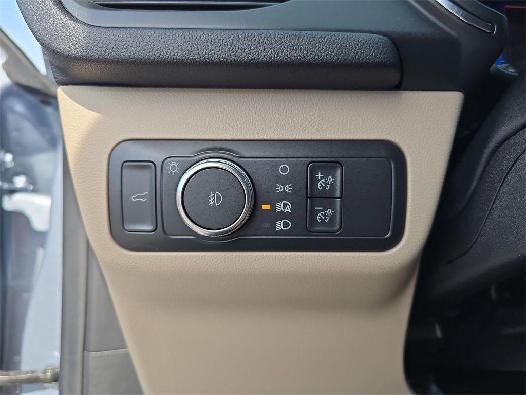 used 2022 Ford Escape car, priced at $25,871