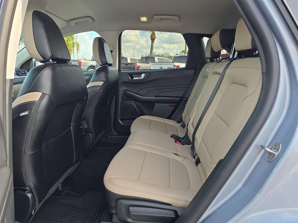 used 2022 Ford Escape car, priced at $25,871