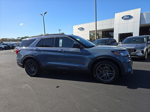 new 2025 Ford Explorer car, priced at $60,625