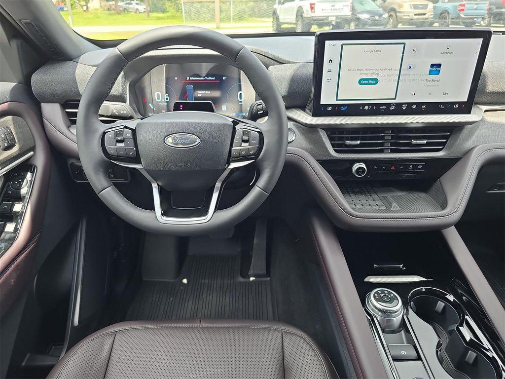 new 2025 Ford Explorer car, priced at $55,776