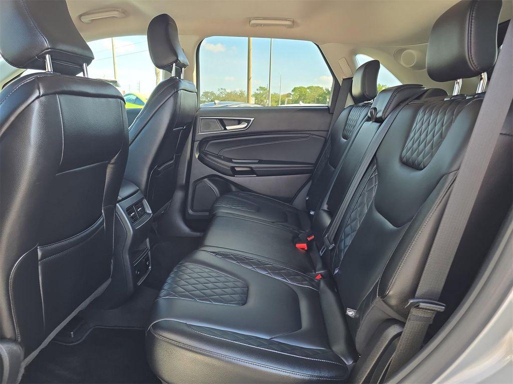 used 2024 Ford Edge car, priced at $27,192
