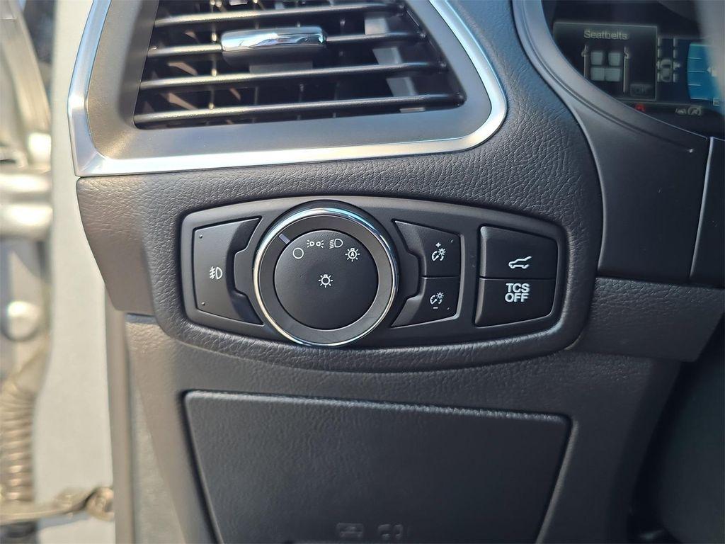 used 2024 Ford Edge car, priced at $27,192