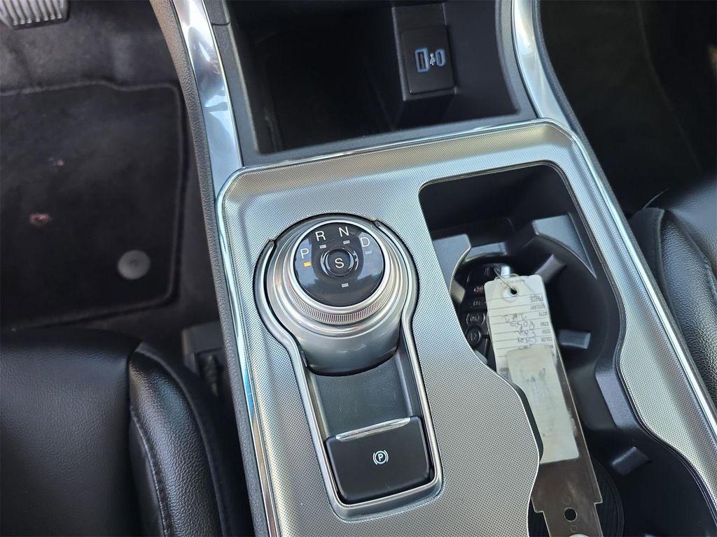 used 2024 Ford Edge car, priced at $27,192