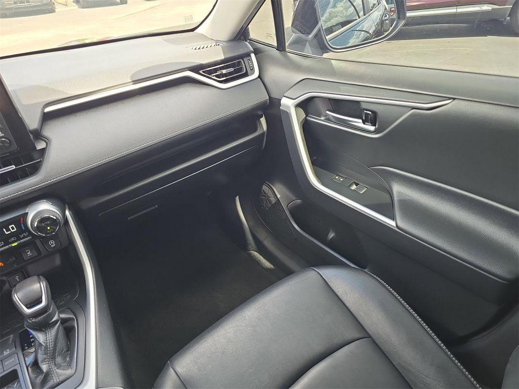 used 2021 Toyota RAV4 car, priced at $22,975