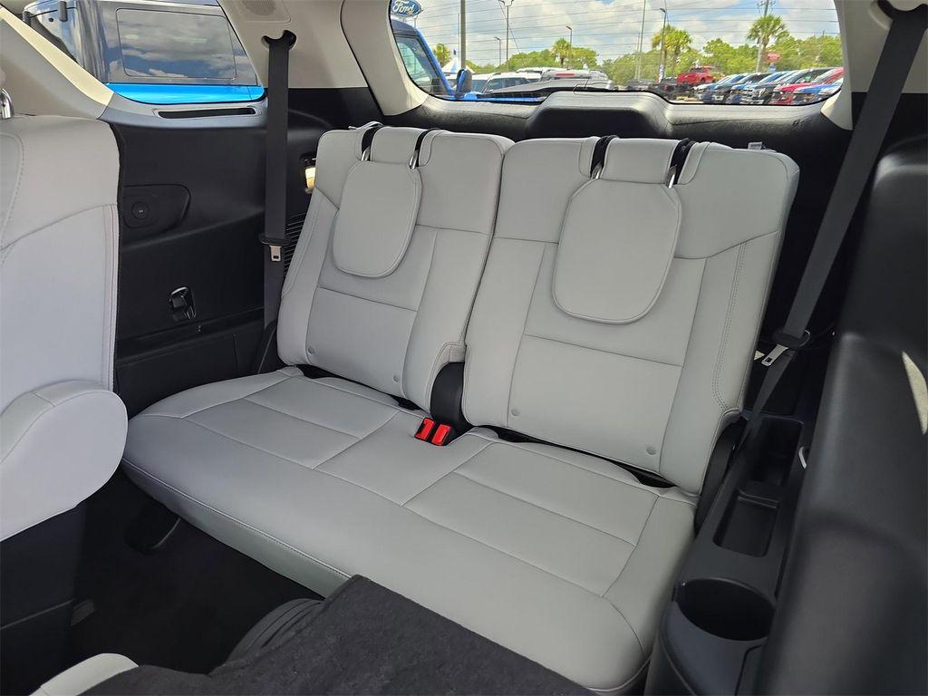 new 2025 Ford Explorer car, priced at $55,122