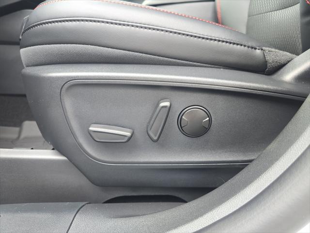 new 2025 Ford Escape car, priced at $32,556
