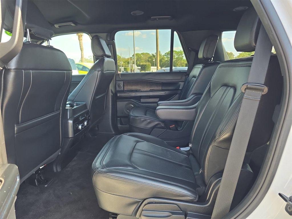 used 2021 Ford Expedition car, priced at $27,994