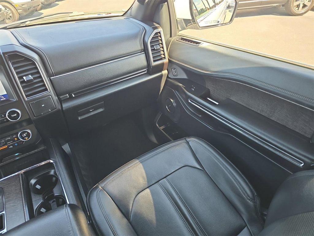 used 2021 Ford Expedition car, priced at $27,994