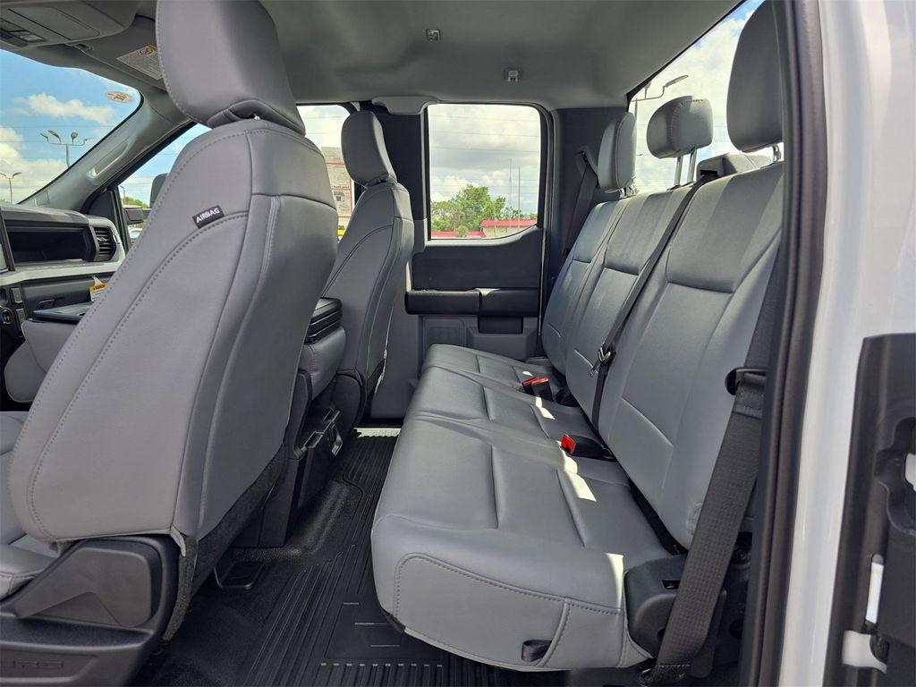 new 2025 Ford F-250 car, priced at $57,523