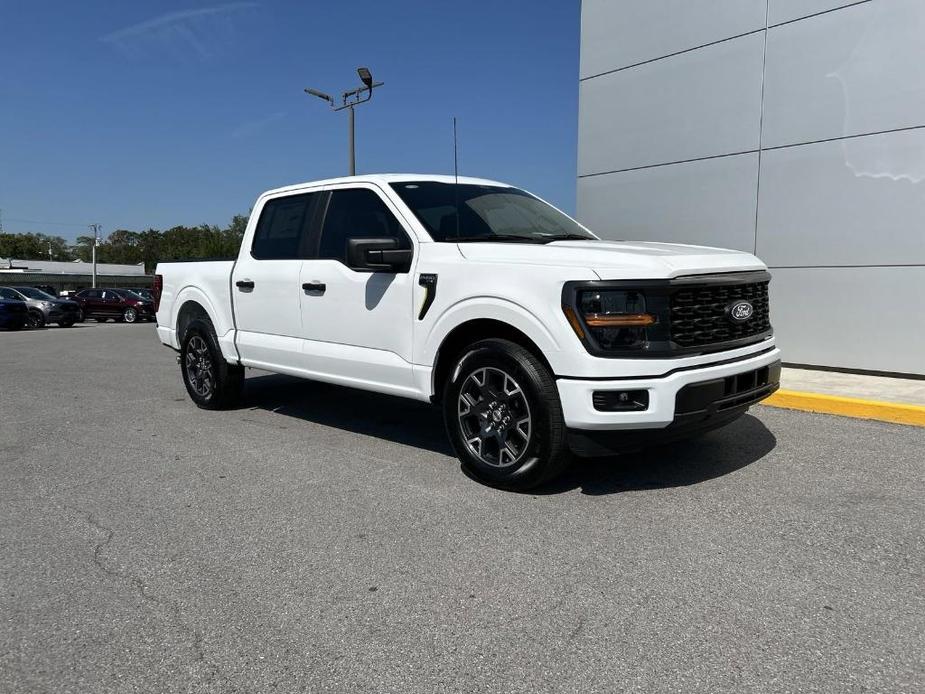 new 2024 Ford F-150 car, priced at $43,852