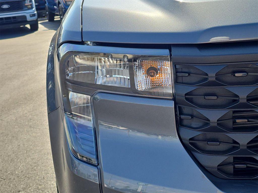 new 2025 Ford Maverick car, priced at $30,146