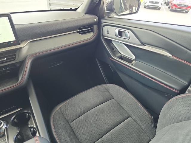 new 2025 Ford Explorer car, priced at $55,512