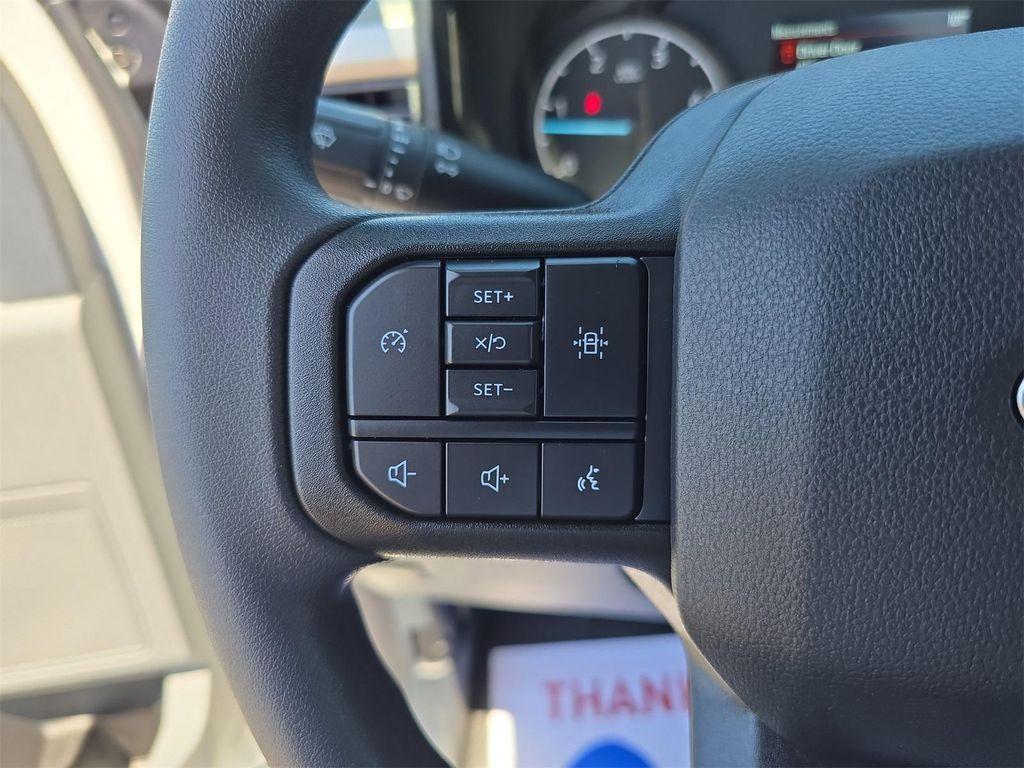 new 2025 Ford F-450 car, priced at $66,066